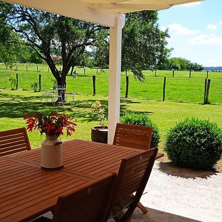 Soulaucourt-sur-Mouzon La Taniere Douce B&B 외부 사진