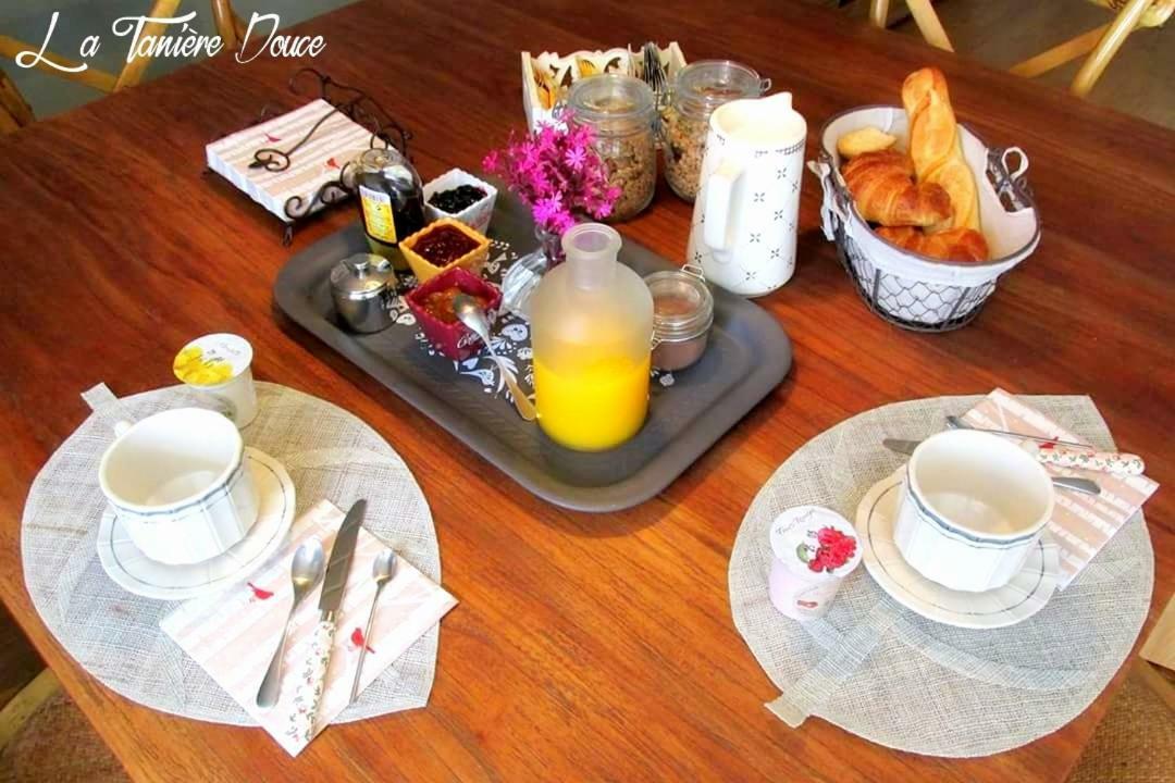 Soulaucourt-sur-Mouzon La Taniere Douce B&B 외부 사진